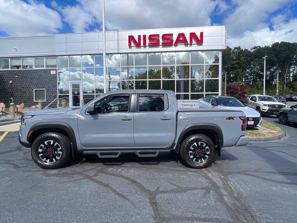Certified 2024 Nissan Frontier PRO-4X w/ Pro Convenience Package AWD/4WD image 10