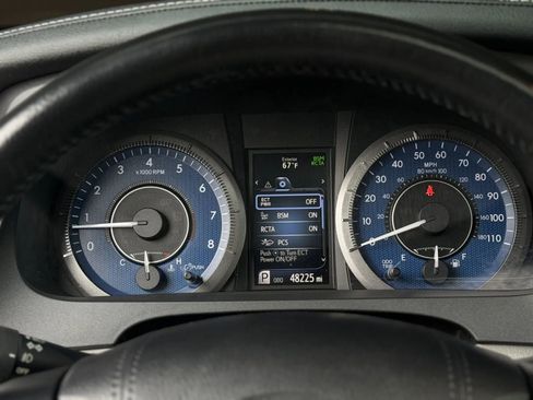 Used 2019 Toyota Sienna XLE w/ XLE Navigation Package FWD image 30