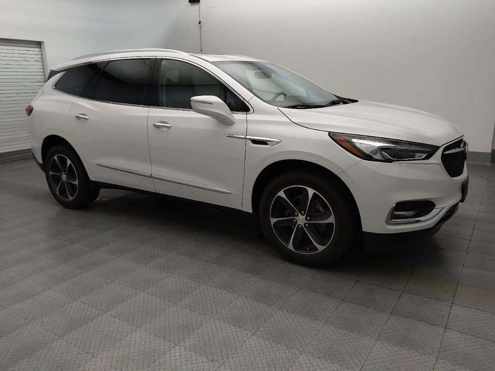 Used 2021 Buick Enclave Essence w/ Sport Touring Edition FWD image 11