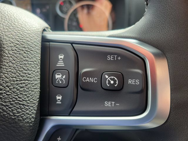 New 2027 RAM 3500 Big Horn AWD/4WD image 18