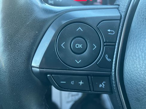 Used 2023 Toyota Camry XSE image 14