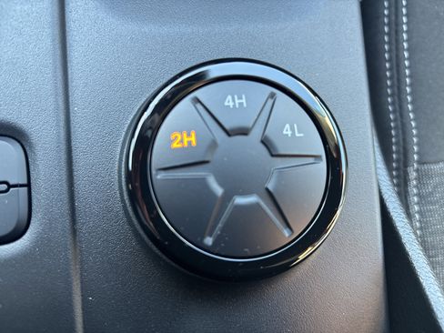 New 2025 Ford Ranger XLT w/ Technology Package image 30