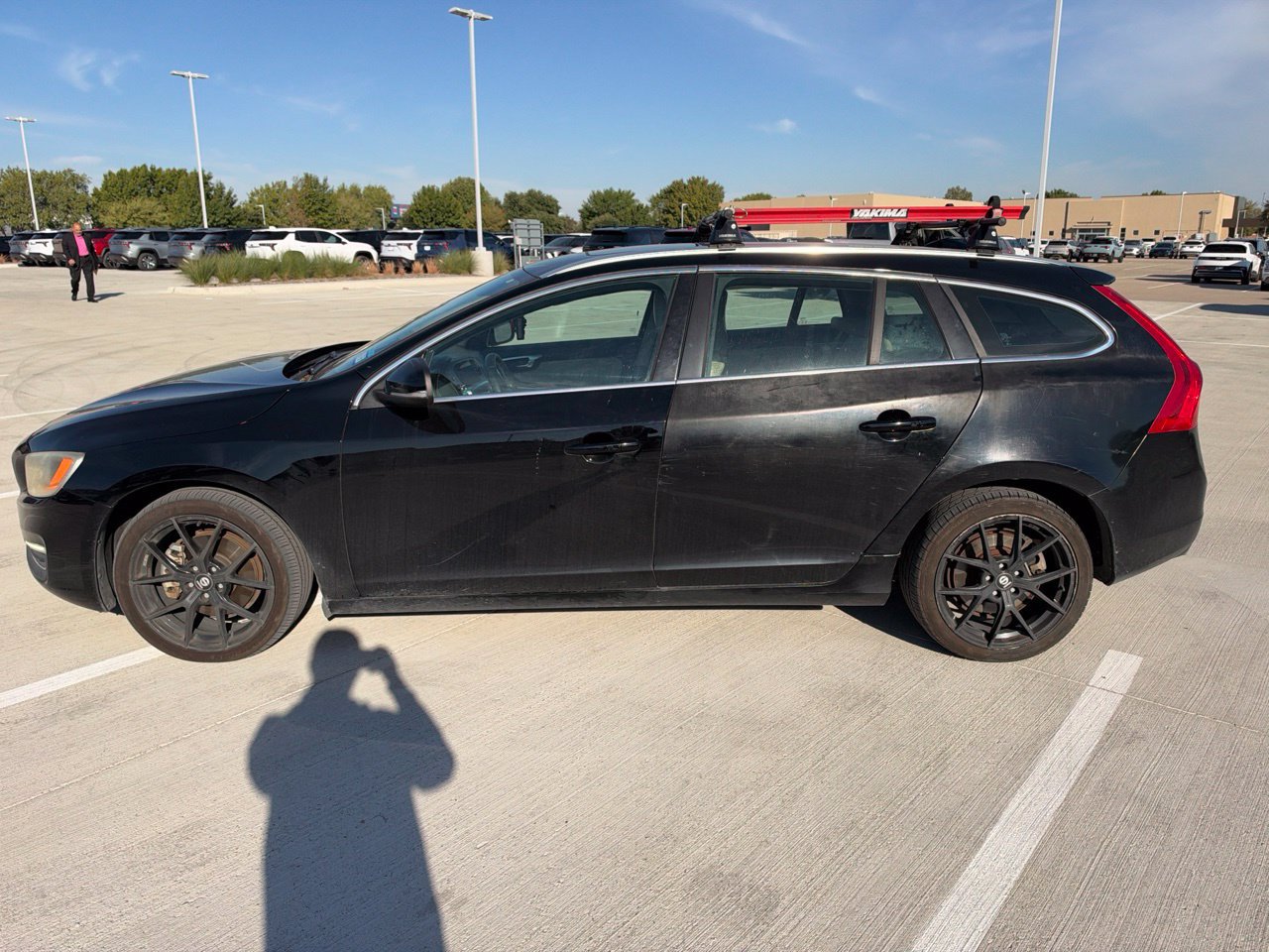 Used 2017 Volvo V60 T5 Premier w/ Convenience Package FWD image 8