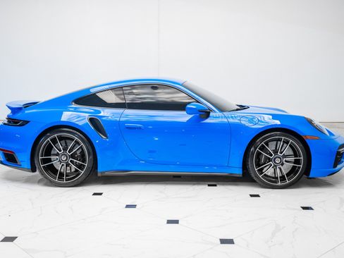 Used 2022 Porsche 911 Turbo S image 6
