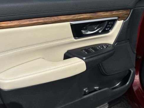 Certified 2019 Honda CR-V Touring image 17