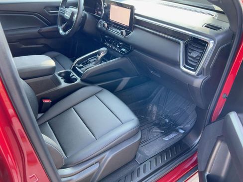 Certified 2025 GMC Canyon Elevation w/ Convenience Package image 31