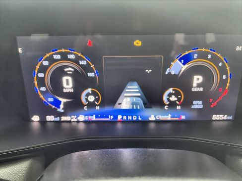 Used 2025 Chevrolet Colorado ZR2 w/ Technology Package AWD/4WD image 11
