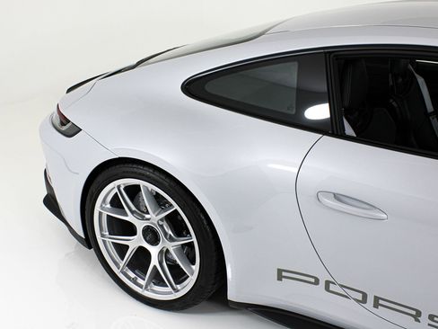 Used 2024 Porsche 911 GT3 RS RWD image 17