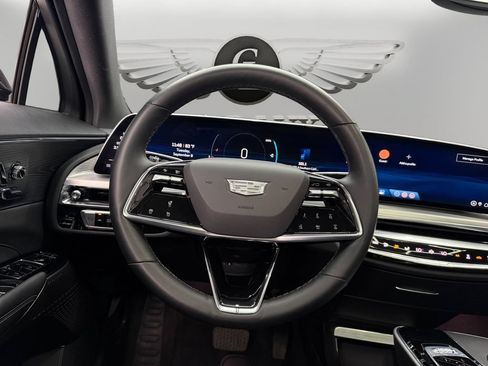 Used 2024 Cadillac Lyriq Sport RWD image 12