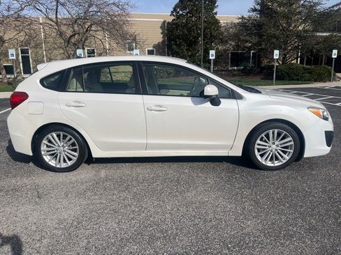 Used 2013 Subaru Impreza 2.0i Premium image 2