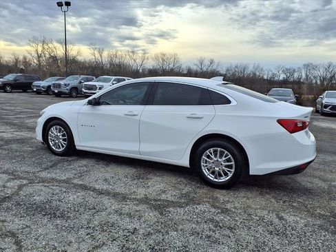 Used 2018 Chevrolet Malibu LS image 29