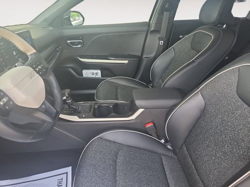 Certified 2025 Kia K4 GT-Line w/ GT-Line Sunroof Package FWD image 21