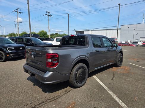 New 2025 Ford Maverick Lobo image 5