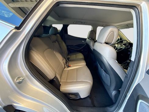 Used 2018 Hyundai Santa Fe Sport image 26