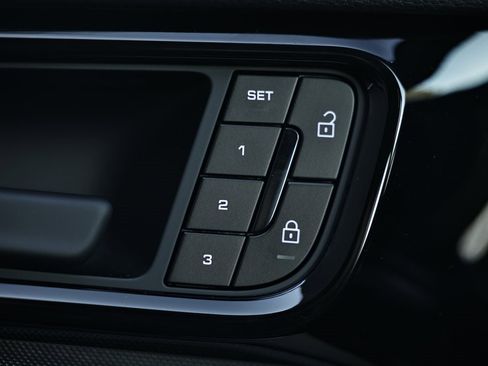 New 2026 Porsche Panamera 4 image 20