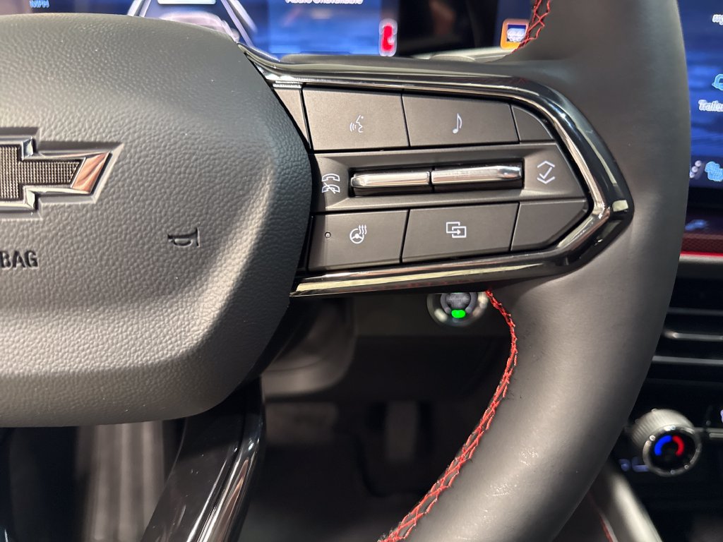 New 2027 Chevrolet Traverse RS AWD/4WD image 4