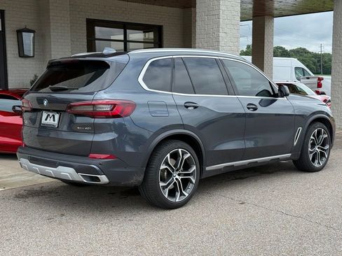 Used 2022 BMW X5 xDrive40i w/ Premium Package AWD/4WD image 5