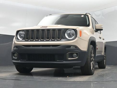 Used 2016 Jeep Renegade 75th Anniversary image 42