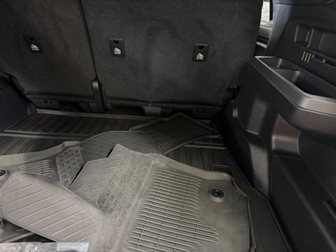 Certified 2025 Toyota 4Runner SR5 AWD/4WD image 12