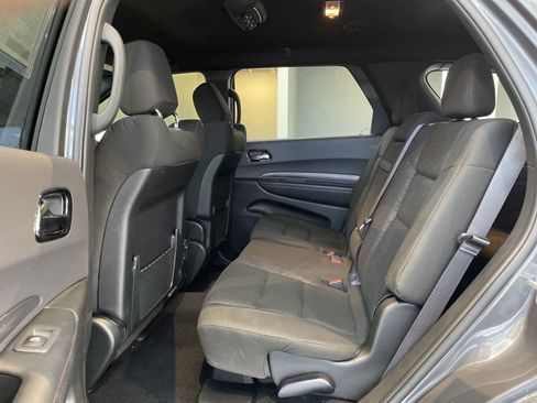 Certified 2025 Dodge Durango GT image 29