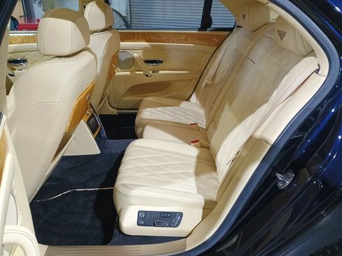 Used 2014 Bentley Flying Spur W12 AWD/4WD image 31