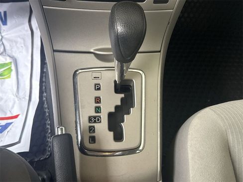 Used 2013 Toyota Corolla LE Special Edition image 14