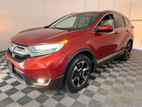 Used 2019 Honda CR-V Touring image 1