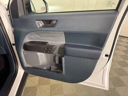 New 2025 Ford Maverick XLT w/ XLT Luxury Package image 25