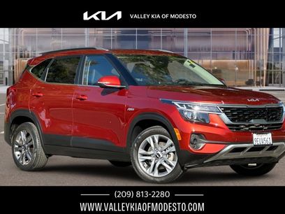 Used 2023 Kia Seltos S w/ Navigation Package