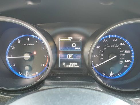 Used 2018 Subaru Outback 2.5i Premium w/ Popular Package #1 AWD/4WD image 26