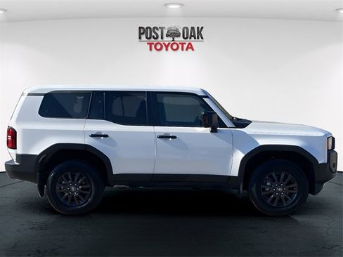 Used 2025 Toyota Land Cruiser 1958 image 8