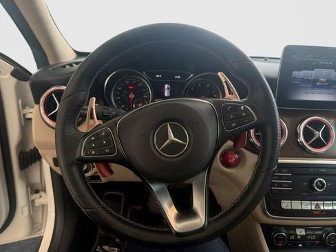 Used 2019 Mercedes-Benz GLA 250 image 18