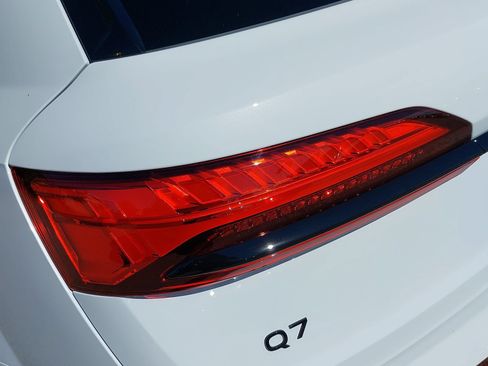 New 2026 Audi Q7 2.0T Premium Plus AWD/4WD image 38