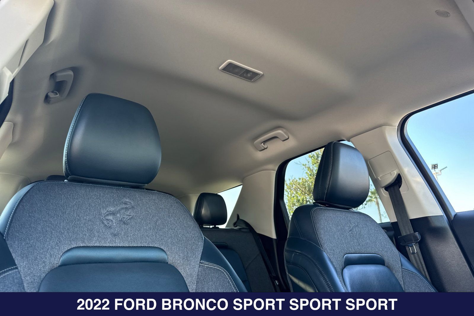 Used 2022 Ford Bronco Sport Outer Banks w/ Tech Package AWD/4WD image 18