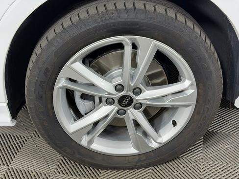 Used 2022 Audi Q3 2.0T Premium AWD/4WD image 13
