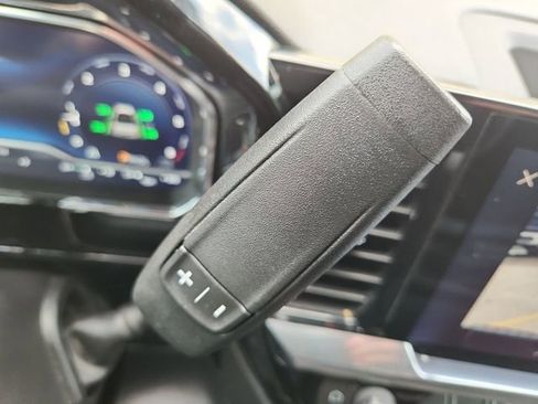 Used 2023 Chevrolet Silverado 1500 LT image 15