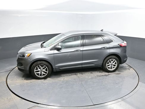 Used 2023 Ford Edge SEL image 26