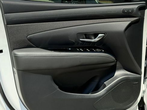 New 2026 Hyundai Tucson Limited FWD image 15