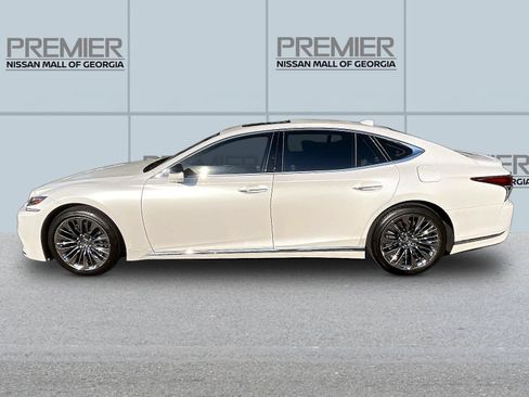 Used 2020 Lexus LS 500 w/ Accessory Package (Z2) RWD image 4