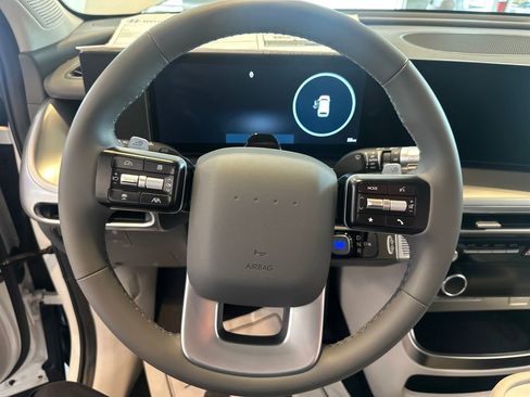 New 2026 Hyundai Ioniq 9 SE AWD/4WD image 18