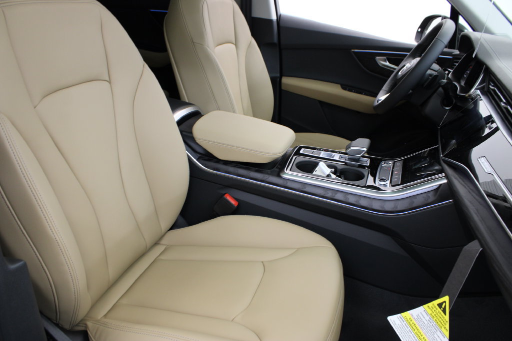 New 2026 Audi Q7 2.0T Premium AWD/4WD image 25