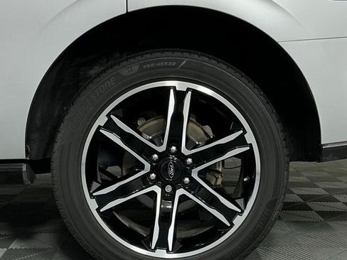 Used 2019 Ford Expedition Limited w/ Equipment Group 303A RWD image 9