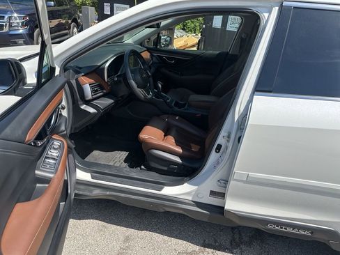 Used 2020 Subaru Outback Touring XT image 9