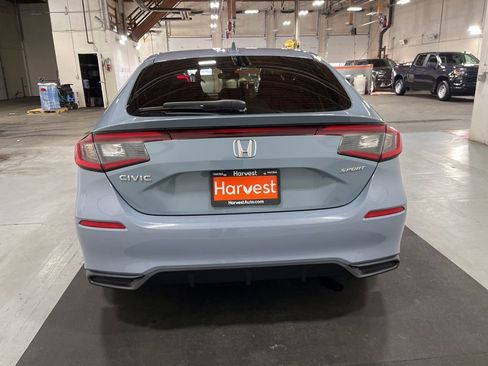 Used 2024 Honda Civic Sport image 7