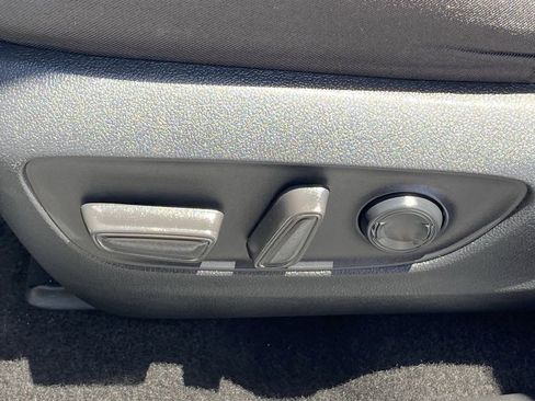 Certified 2023 Toyota RAV4 XLE AWD/4WD image 24