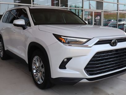 Used 2024 Toyota Grand Highlander AWD