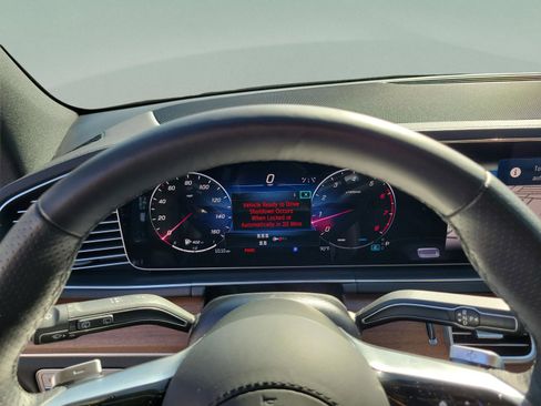 Certified 2025 Mercedes-Benz GLS 450 4MATIC image 23