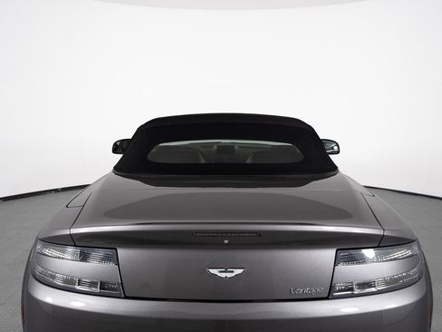 Used 2012 Aston Martin V8 Vantage Roadster RWD image 46