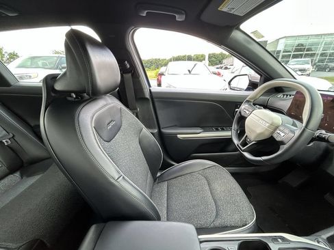 Used 2025 Kia K4 GT-Line w/ GT-Line Sunroof Package FWD image 10