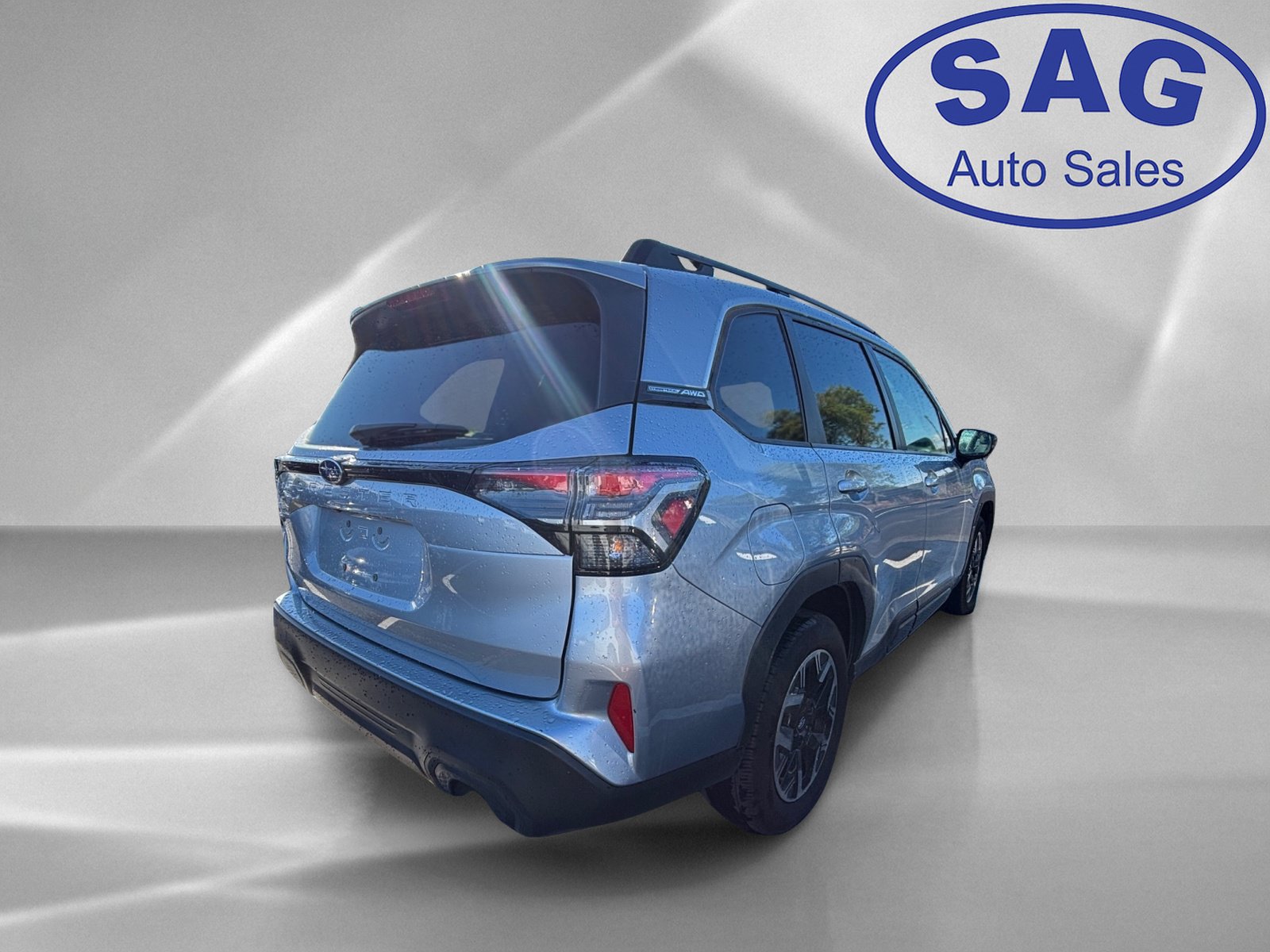 Used 2025 Subaru Forester Premium AWD/4WD image 3